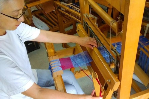 Традиционная ткацкая мастерская в пригороде Токио